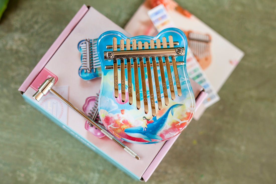 Portable 10-Key Acrylic Kalimba with Engraved Numbers and Whale Design, Health-Friendly and Easy to Play + Tuning Hammer