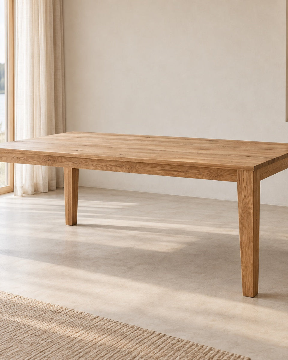 Oak dining table “Rīts”
